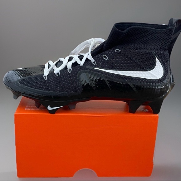 Size 9 - Nike Vapor Edge 360 Untouchable Football Cleat FQ0235-001 Men’s NEW